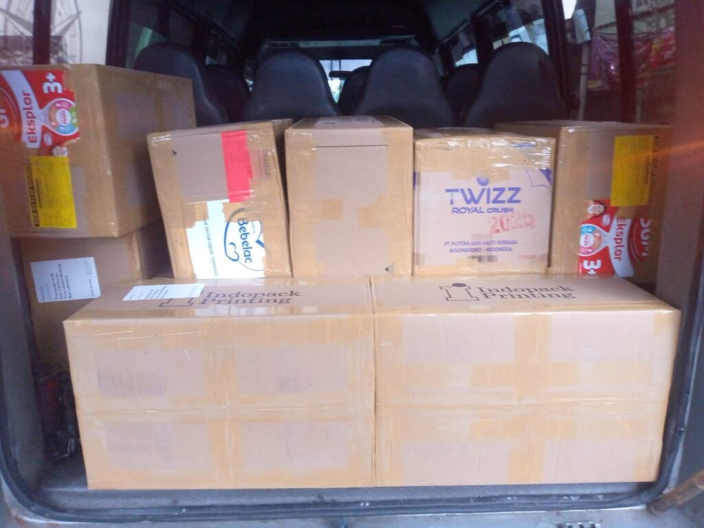 Kirim Paket di pick up di antar Sampai Tujuan Hari itu juga