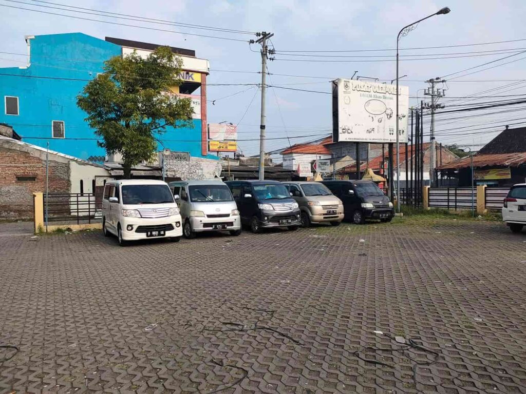 Sewa Mobil Luxio Grandmax Buana Rahayu Trans